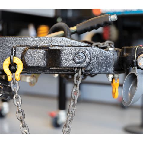 safety chain mounting bracket